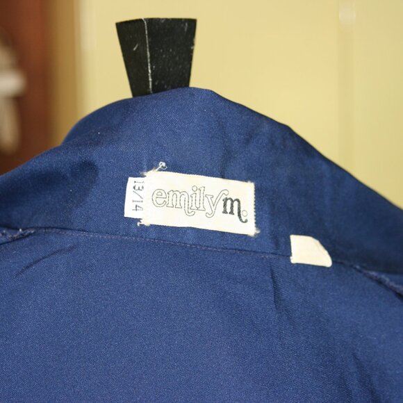 Emily M Vintage Women's Blouse - Picture 4 of 5